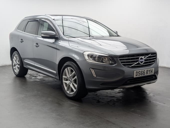 2025 Volvo Xc60
