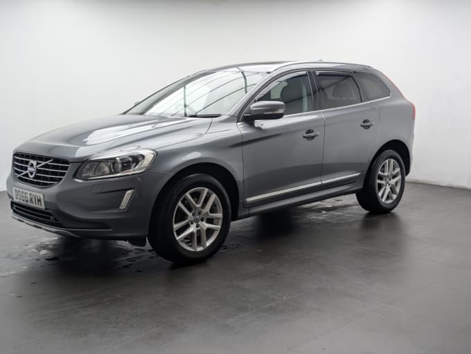 2025 Volvo Xc60