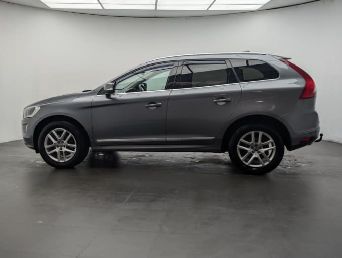 2025 Volvo Xc60