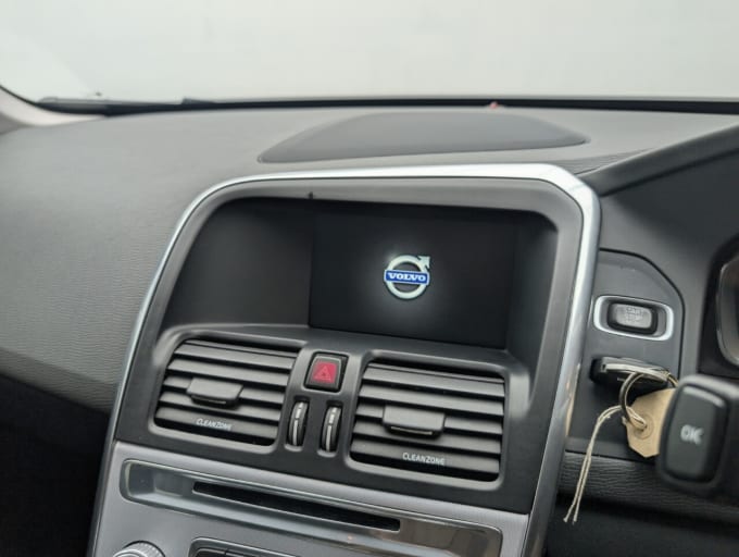2025 Volvo Xc60