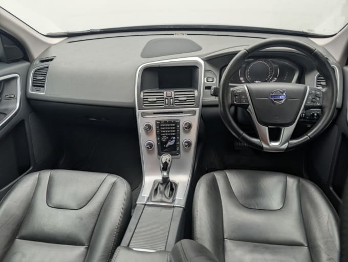 2025 Volvo Xc60
