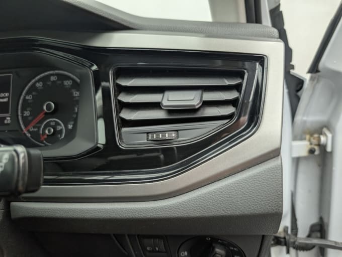 2025 Volkswagen Polo