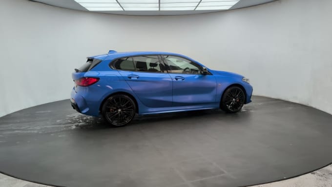 2025 BMW 1 Series