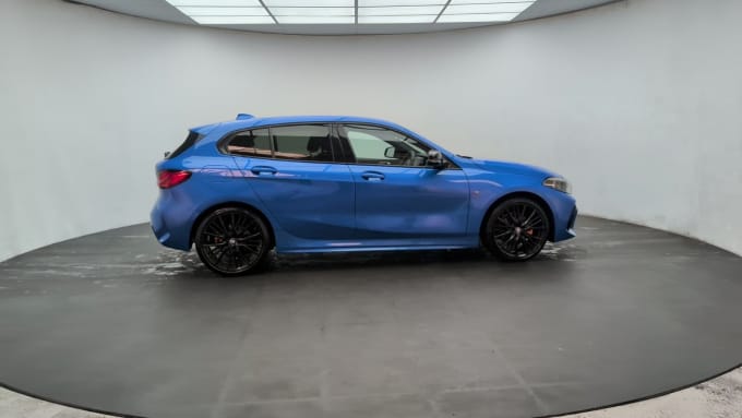 2025 BMW 1 Series