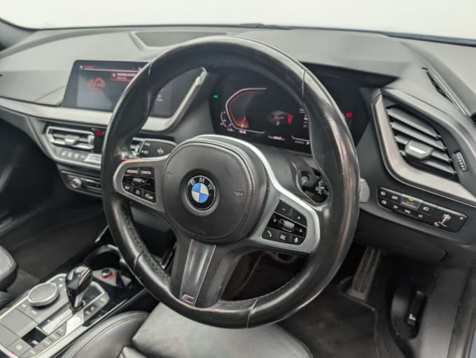 2025 BMW 1 Series