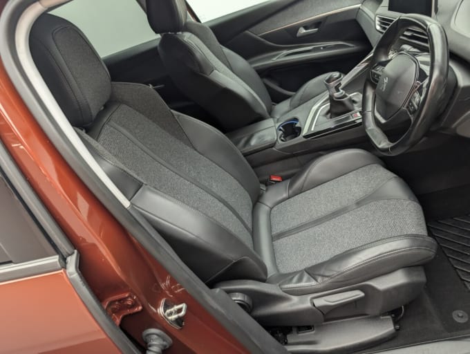 2025 Peugeot 3008