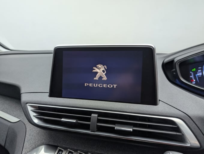 2025 Peugeot 3008