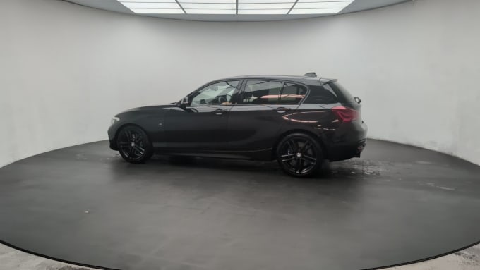 2025 BMW 1 Series