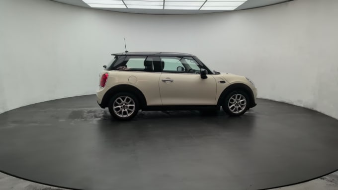 2025 Mini Hatch