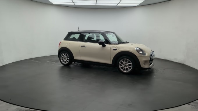 2025 Mini Hatch