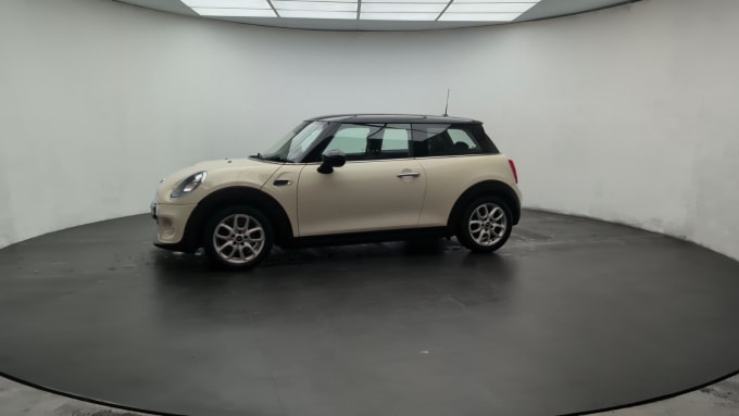 2025 Mini Hatch