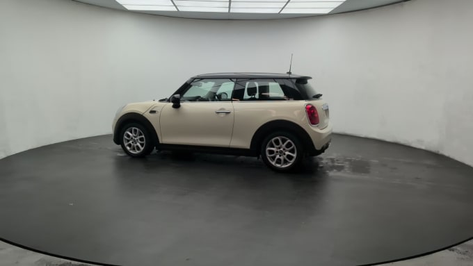 2025 Mini Hatch