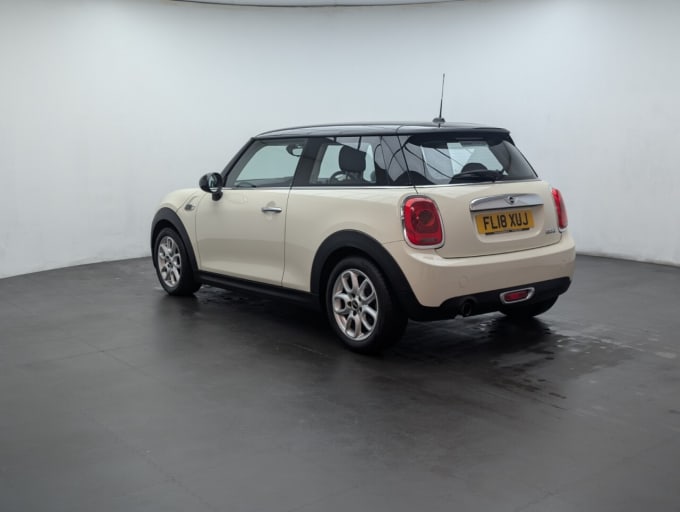 2025 Mini Hatch