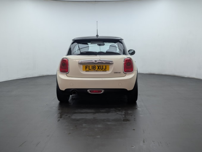 2025 Mini Hatch