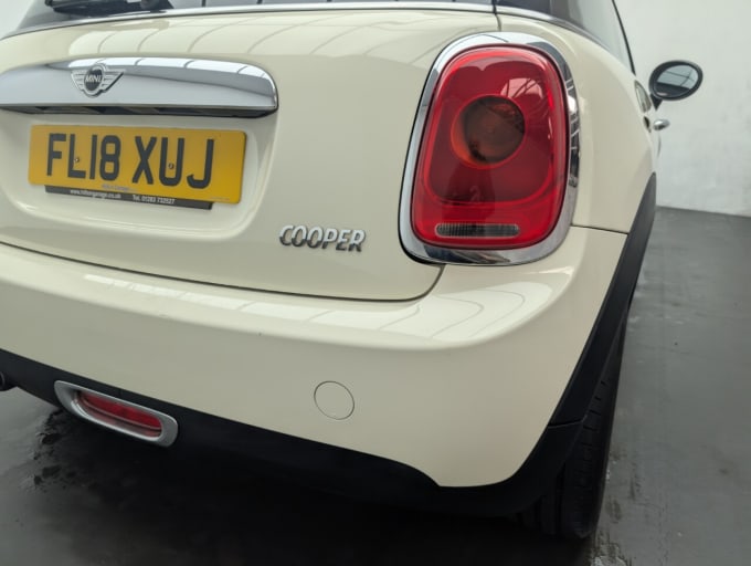 2025 Mini Hatch