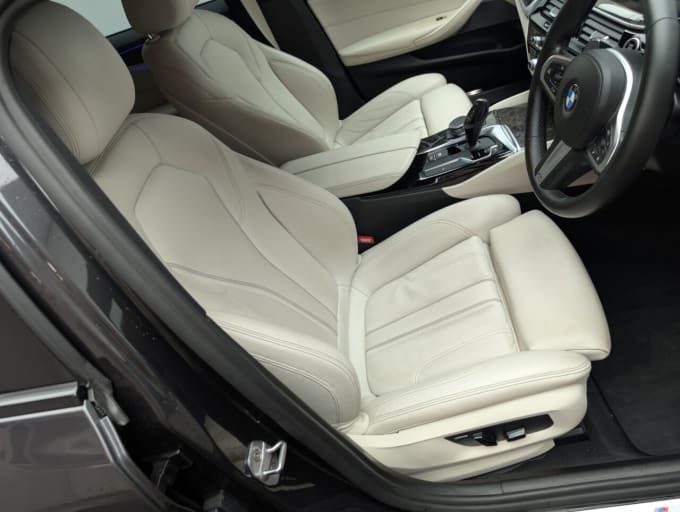 2019 BMW 5 Series