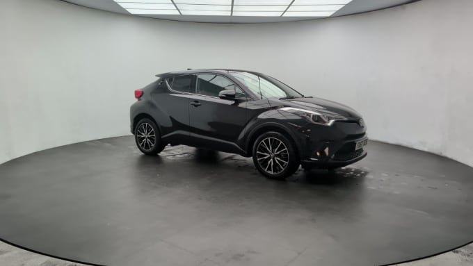 2025 Toyota C-hr