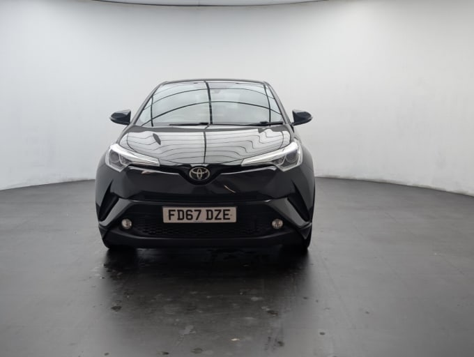 2025 Toyota C-hr