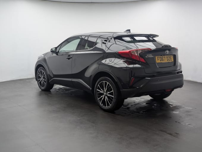2025 Toyota C-hr