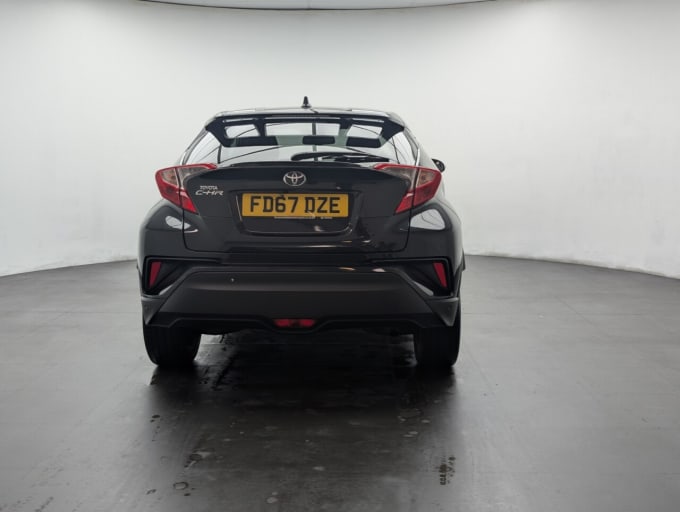2025 Toyota C-hr