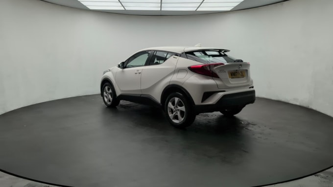 2025 Toyota C-hr