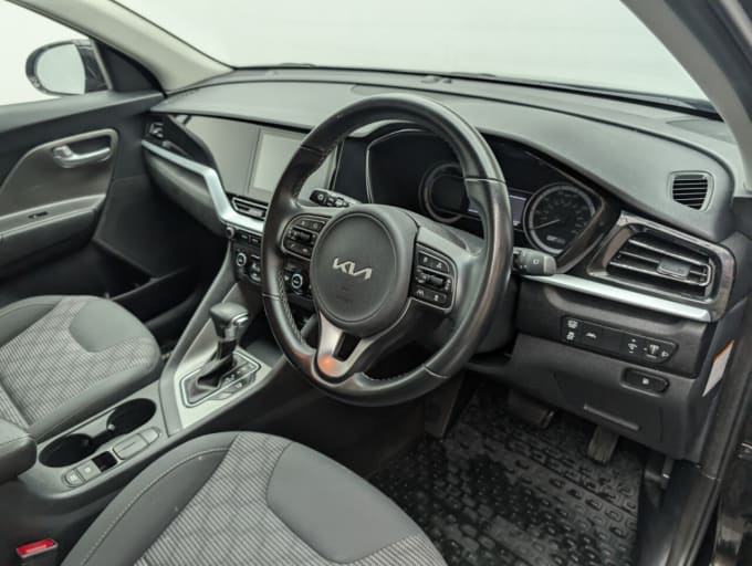 2025 Kia Niro