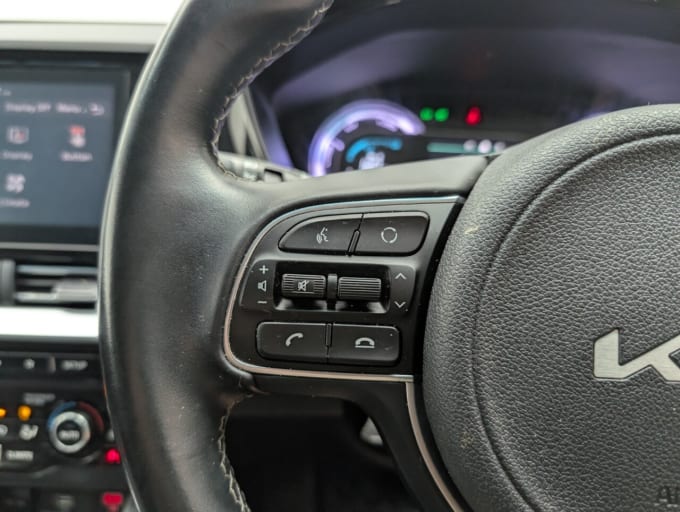 2025 Kia Niro
