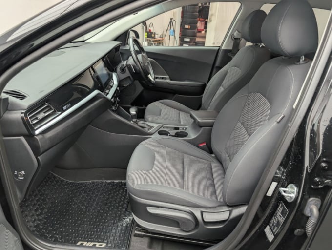 2025 Kia Niro