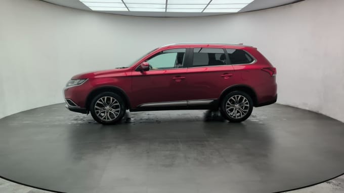 2025 Mitsubishi Outlander