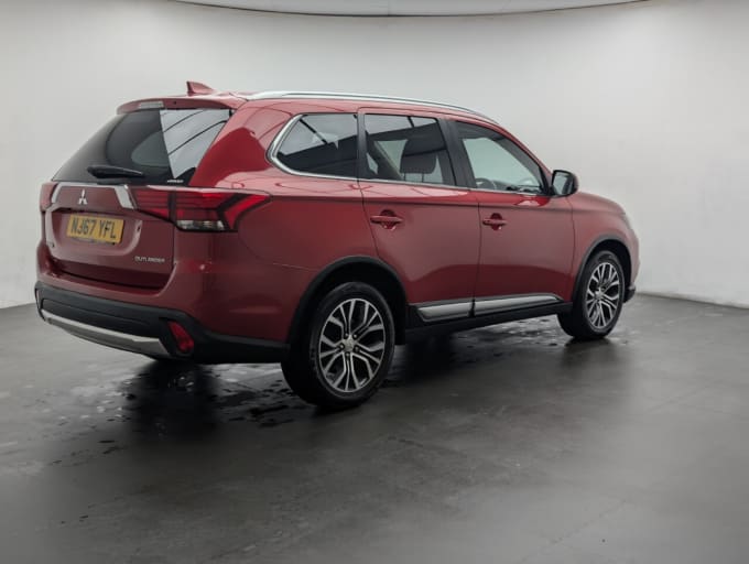 2025 Mitsubishi Outlander