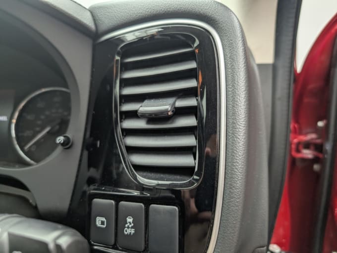 2025 Mitsubishi Outlander