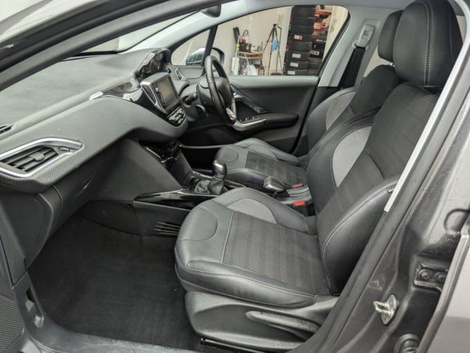 2025 Peugeot 2008