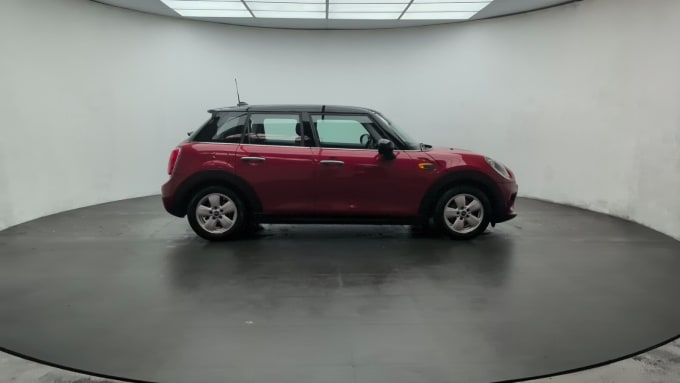 2025 Mini Hatch