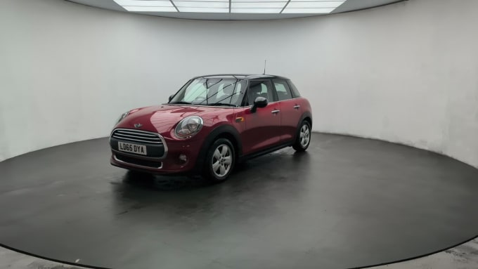 2025 Mini Hatch