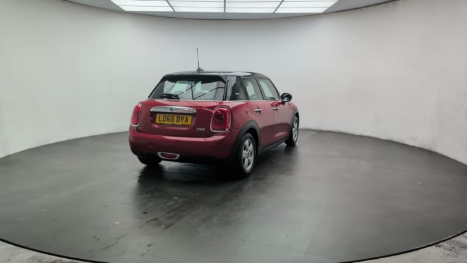 2025 Mini Hatch