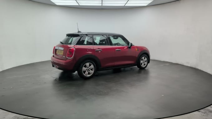 2025 Mini Hatch