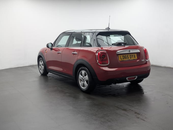 2025 Mini Hatch
