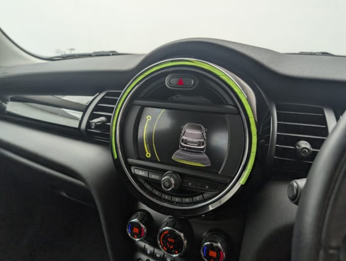 2025 Mini Hatch