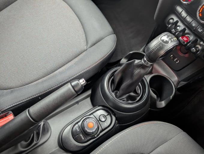 2025 Mini Hatch