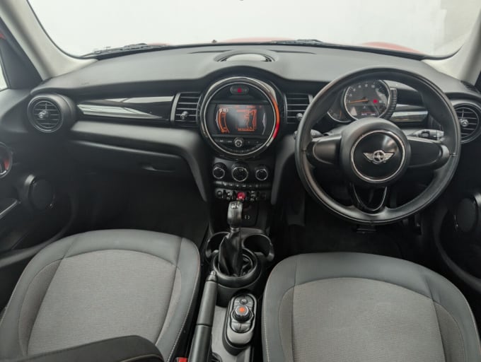 2025 Mini Hatch