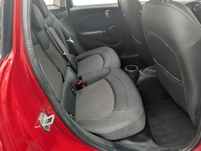 2025 Mini Hatch