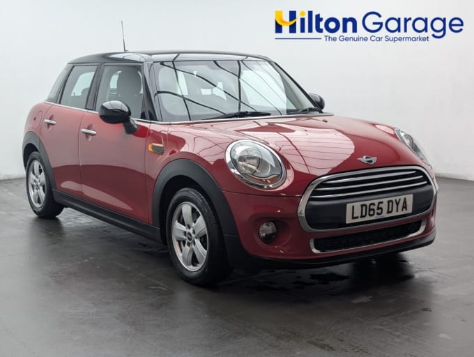 2025 Mini Hatch