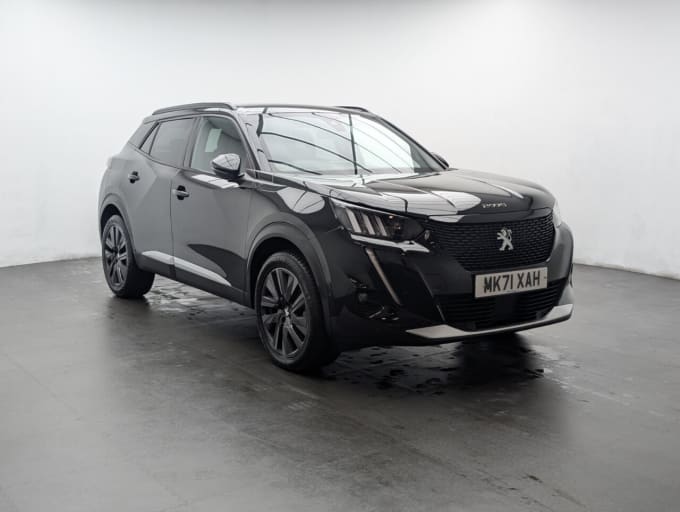 2025 Peugeot E-2008