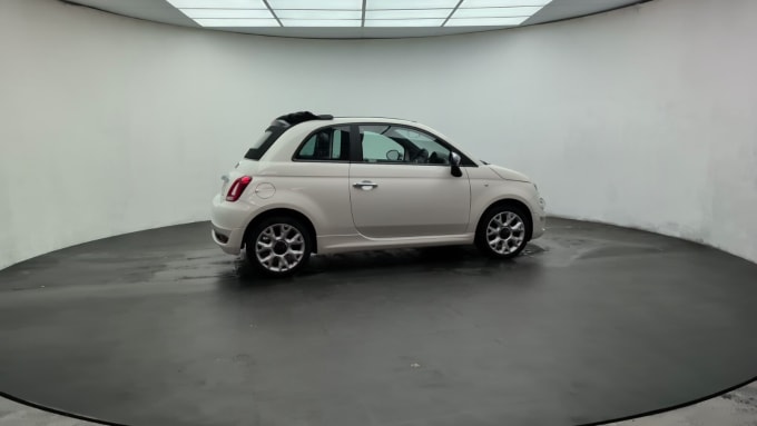 2025 Fiat 500c