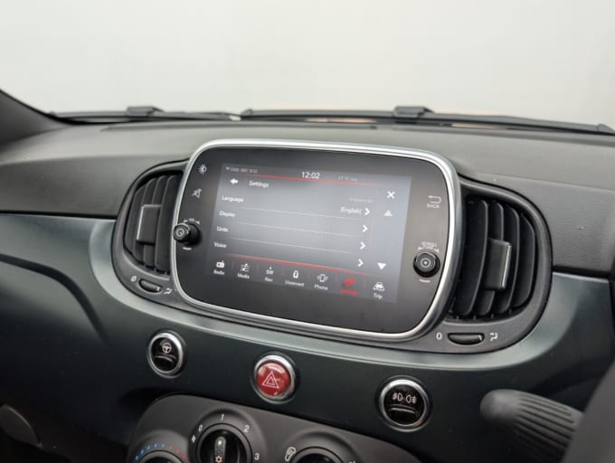 2025 Fiat 500c