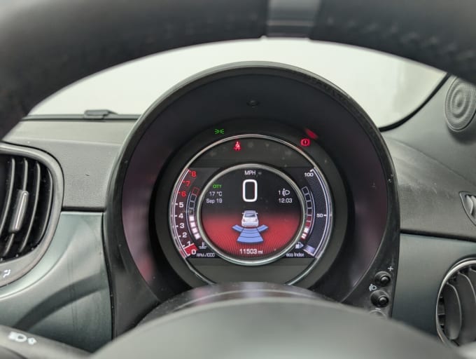 2025 Fiat 500c