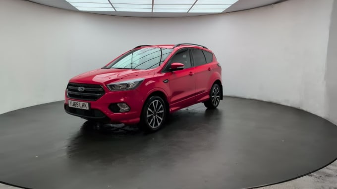 2025 Ford Kuga