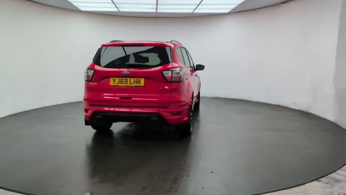 2025 Ford Kuga