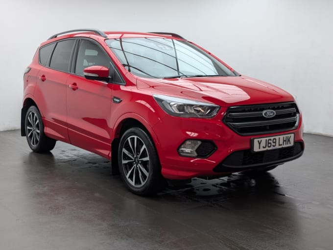 2025 Ford Kuga