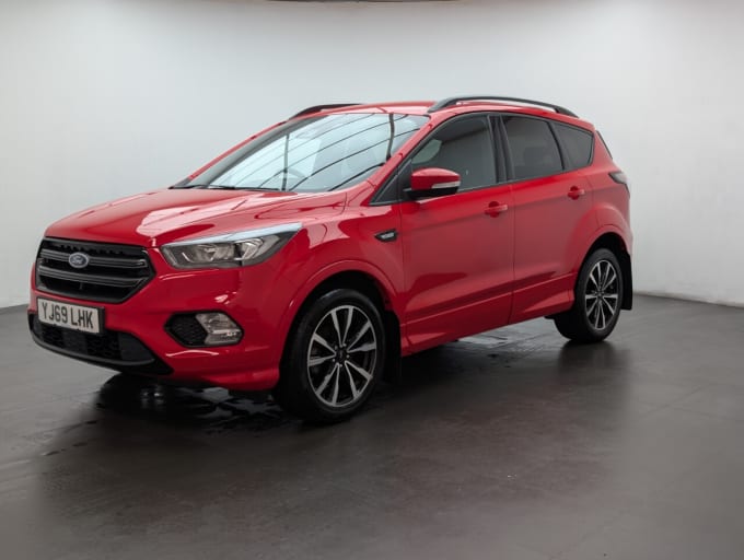 2025 Ford Kuga